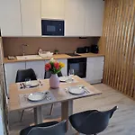 Aura Homestay szállás
