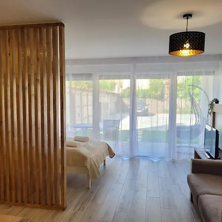 Aura Homestay szállás *